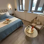 Casa Di Lou Apartment