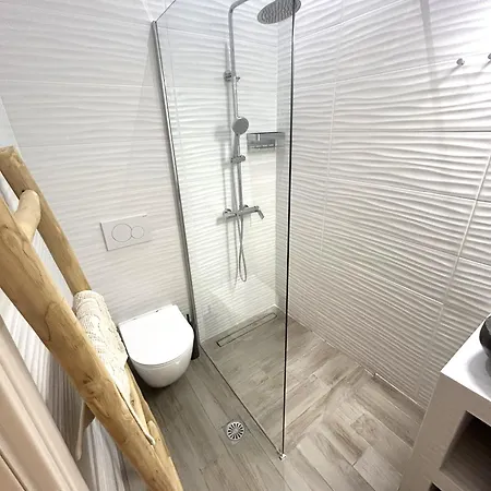 Casa Di Lou 埃尔莫波利斯