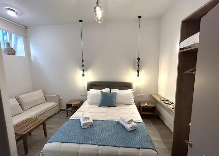 Casa Di Lou Ermupoli